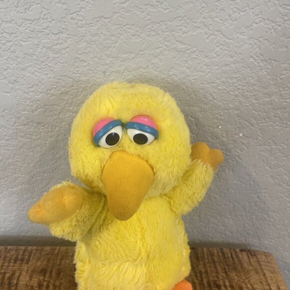 Sesame Street Hasbro Softies Baby Big Bird Yellow Stuffed Plush Vintage Toy - Picture 2 of 8